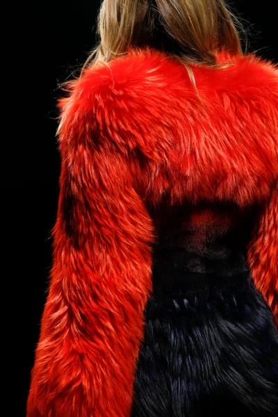 Look 26